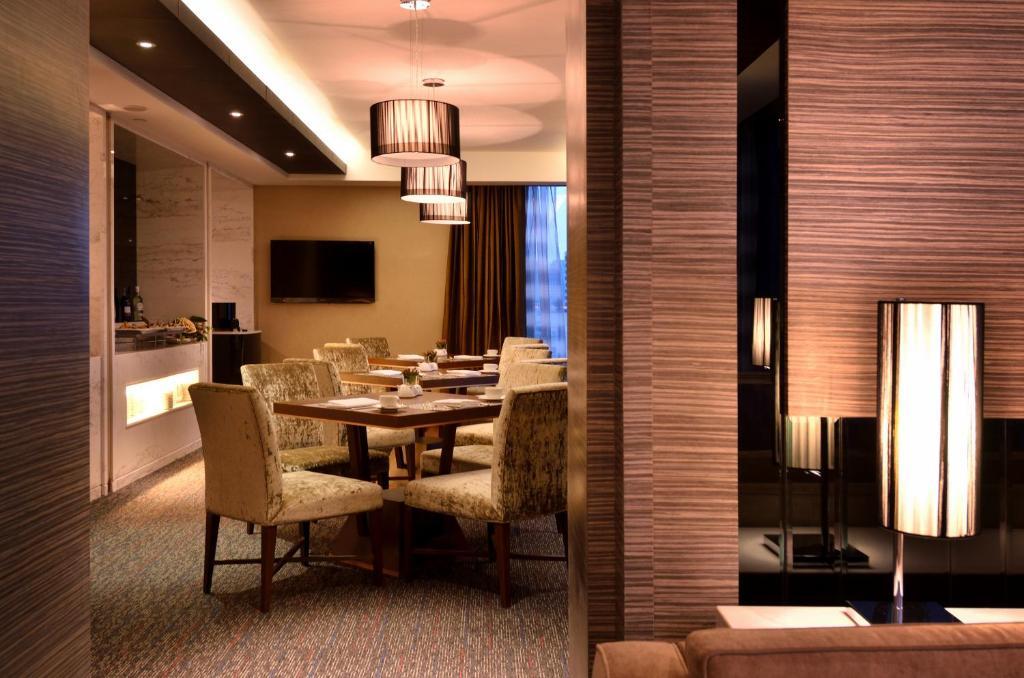 Aetas Bangkok Hotel Luaran gambar